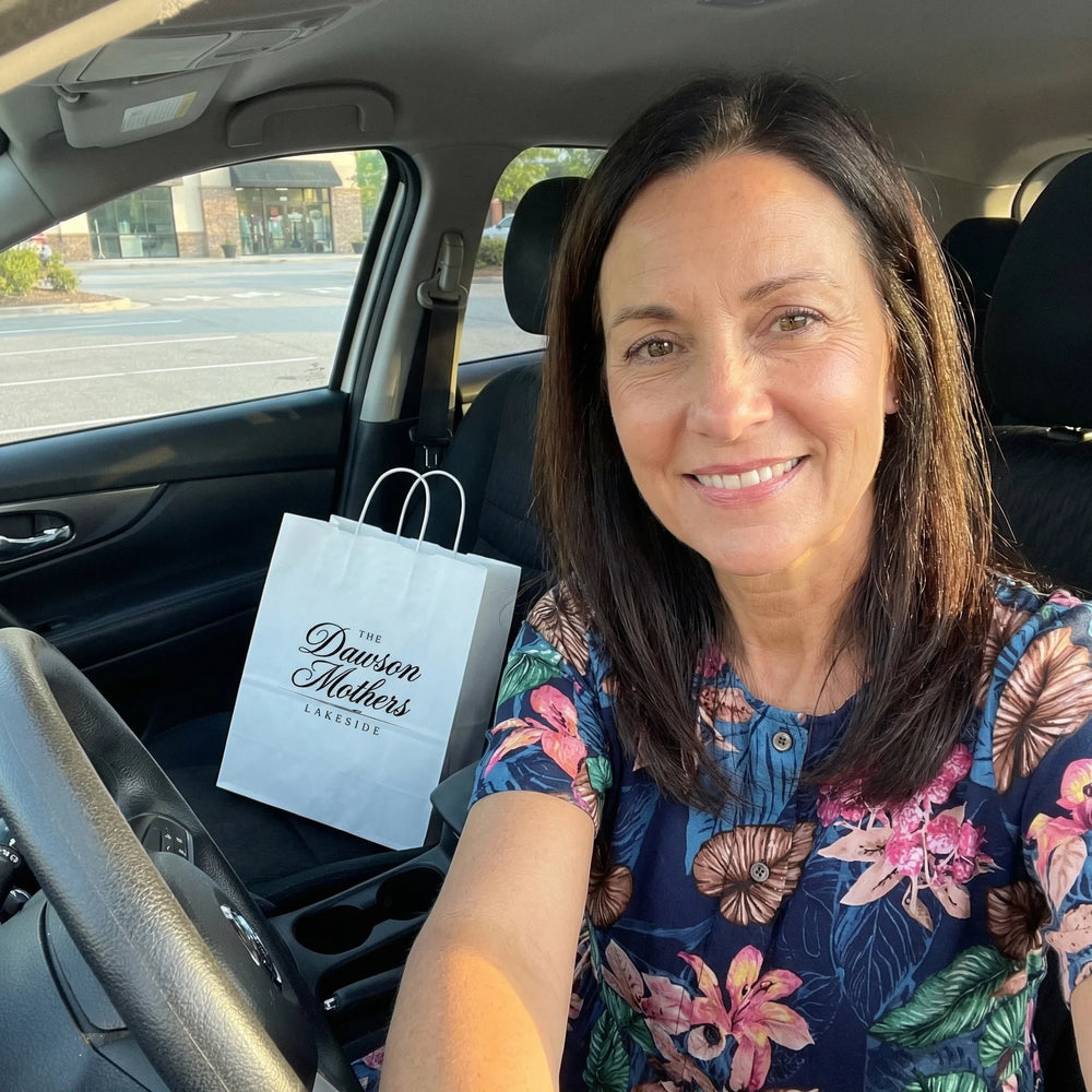 <p><strong>Join 80,000+ women — share your look to win a free outfit!</strong></p><p></p>